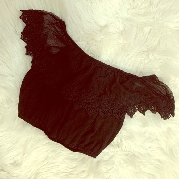 Ambiance Off The Shoulder Crop Top Size Small - Picture 1 of 7